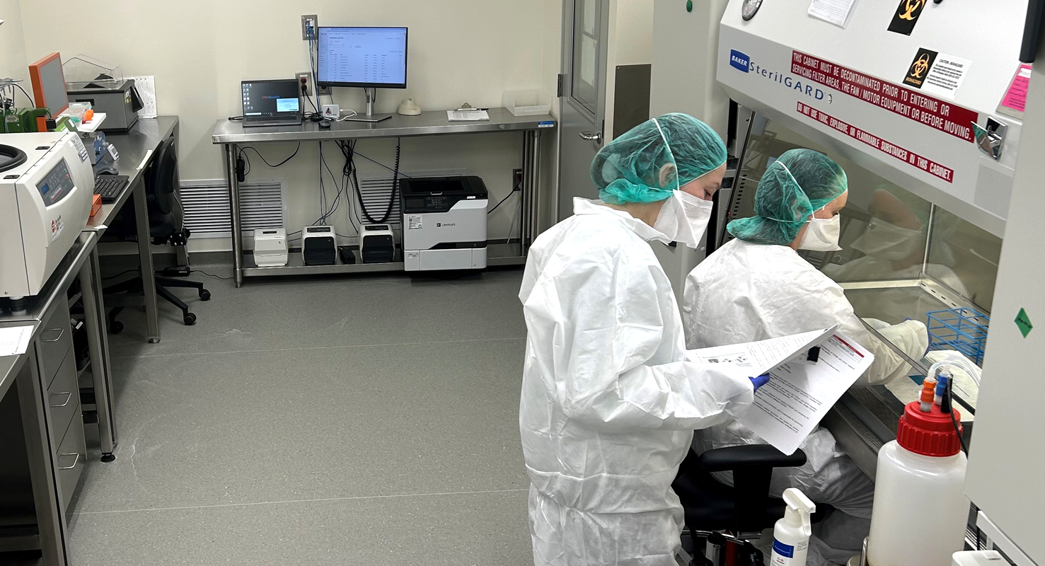 UW Advanced Cell Therapy researchers