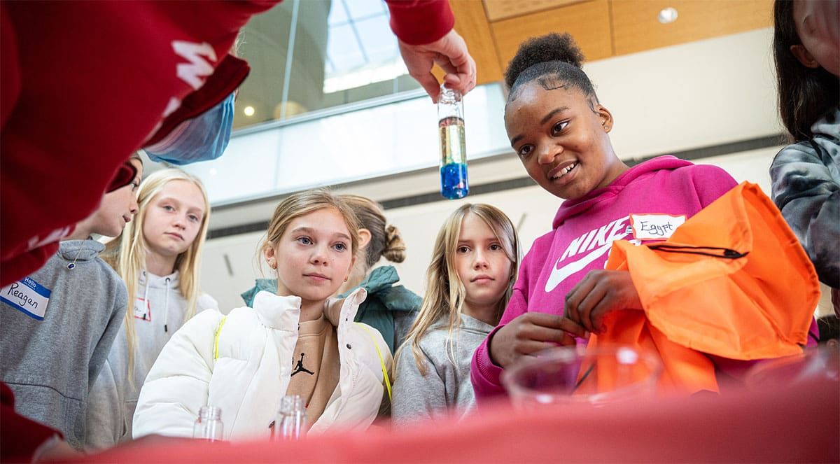 Children at Morgridge and UW field trip